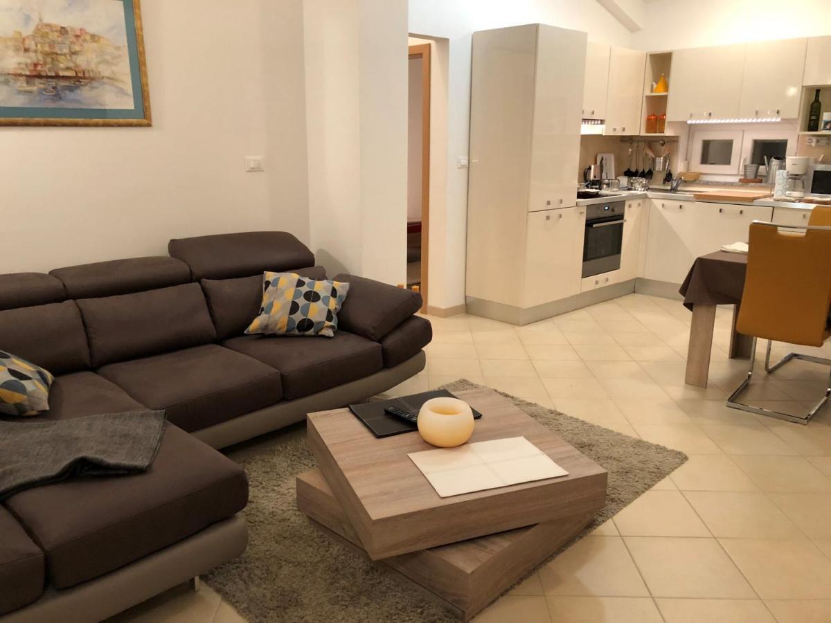 Apartment Bellavista Novigrad  Bagian luar foto